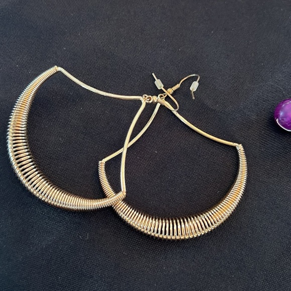 Earring lot #104 - Picture 6 of 6